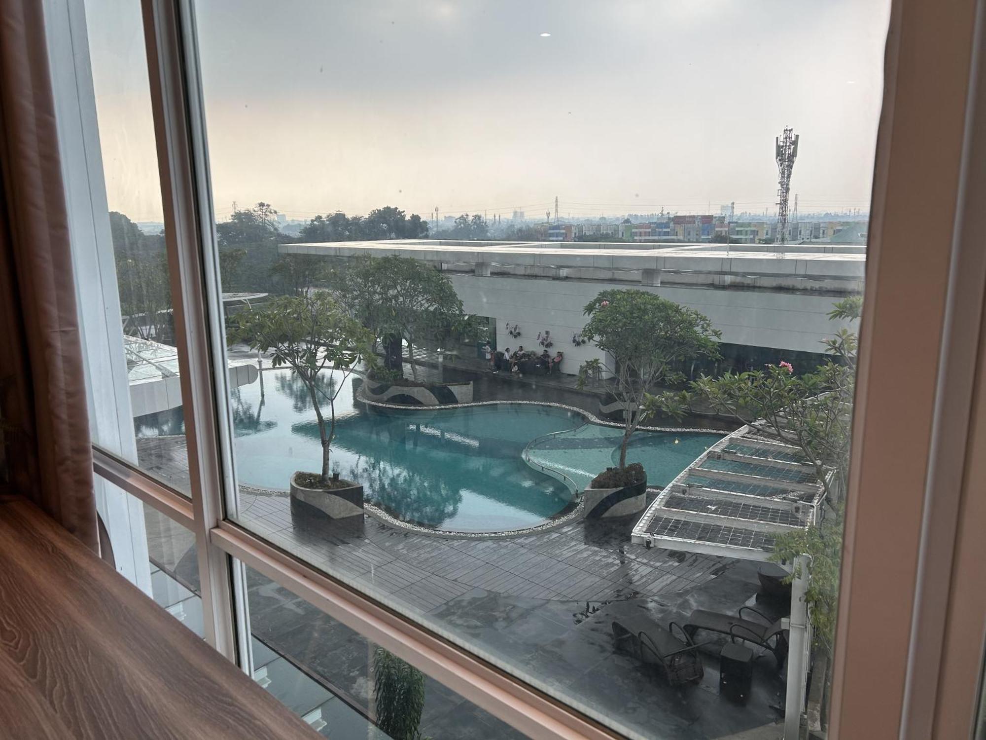 U Residence 2 Studio Apartment Pool View 탕그랑 외부 사진